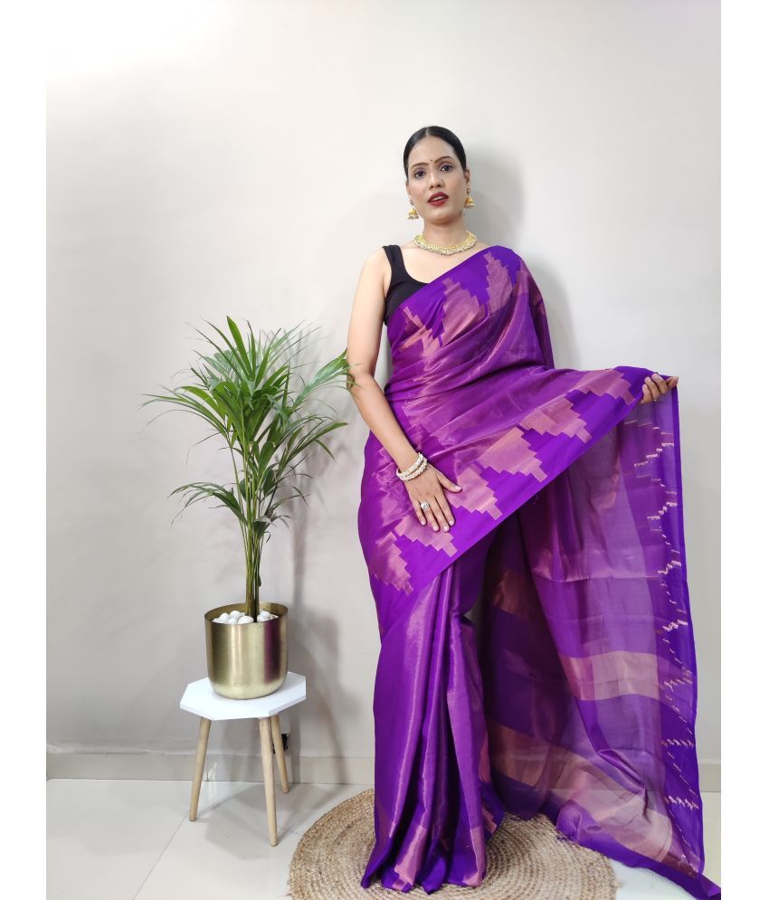     			Apnisha Jacquard Embellished Saree With Blouse Piece - Purple ( Pack of 1 )