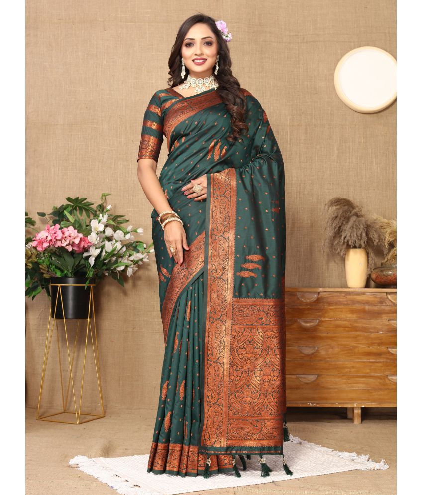     			OFLINE SELCTION , INDIA Silk Blend Self Design Saree With Blouse Piece - Green ( Pack of 1 )