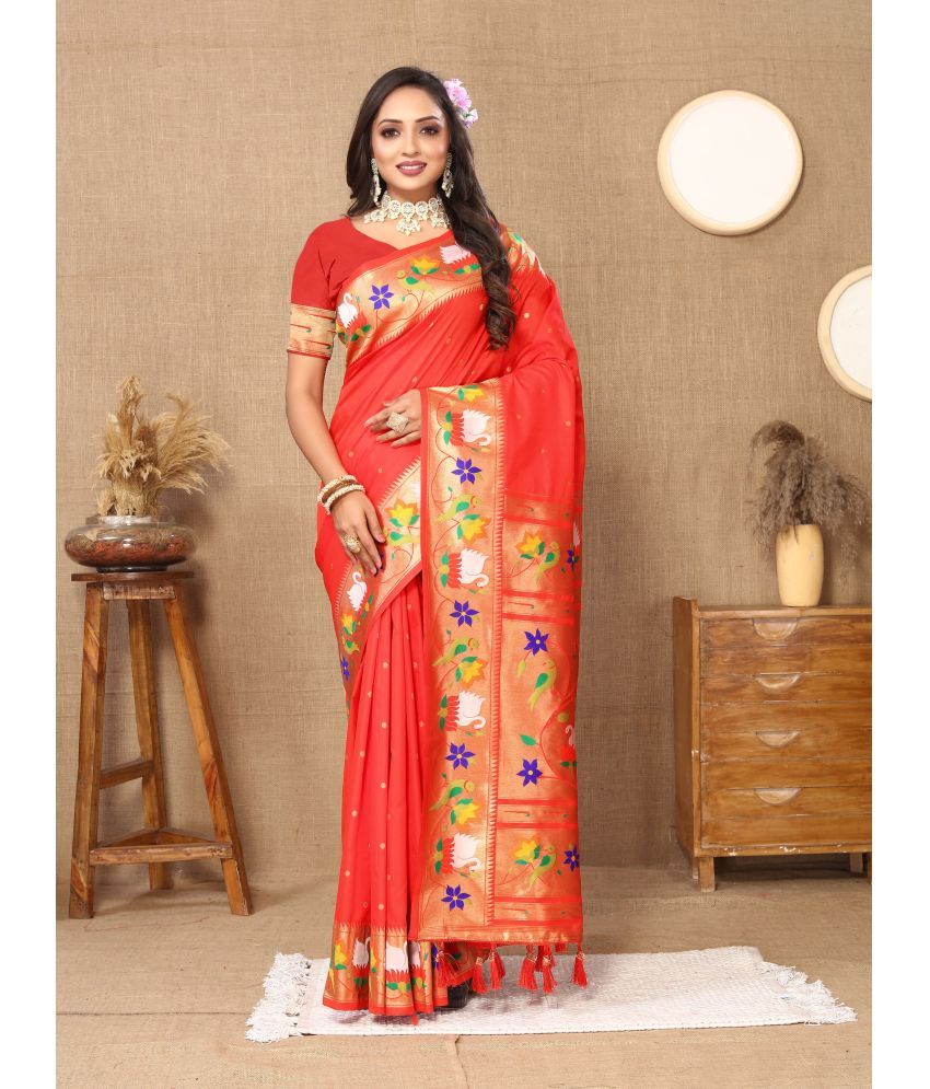     			OFLINE SELCTION Silk Blend Woven Saree With Blouse Piece - Red ( Pack of 1 )