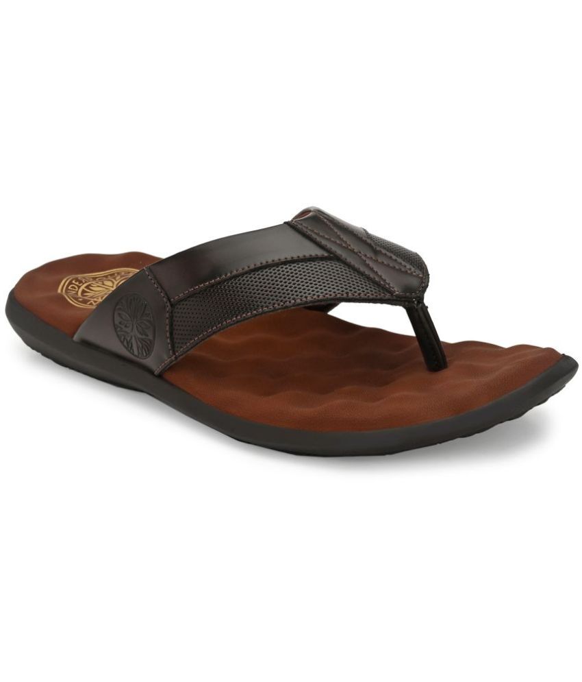     			UNDERROUTE Brown Men's Thong Flip Flop