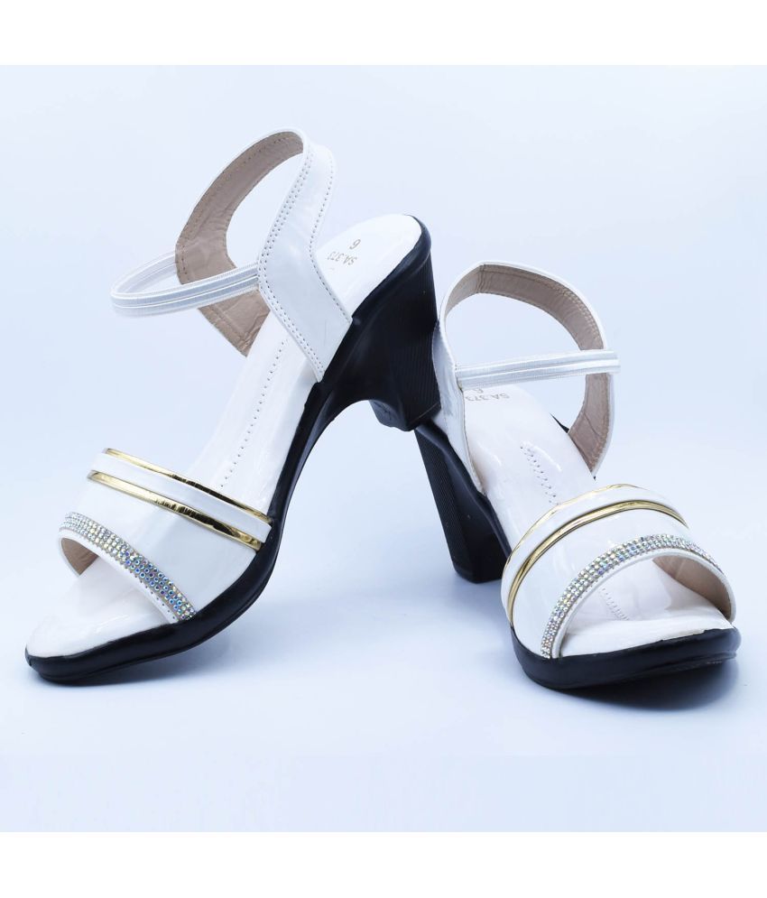     			HardForce White Women's Sandal Heels