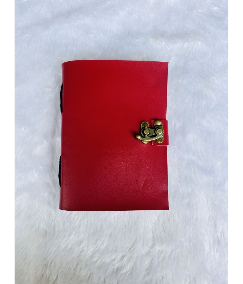     			Vintage Leather journal with key lock pattern red 5*7 inches A5 200 pages 120 GSM