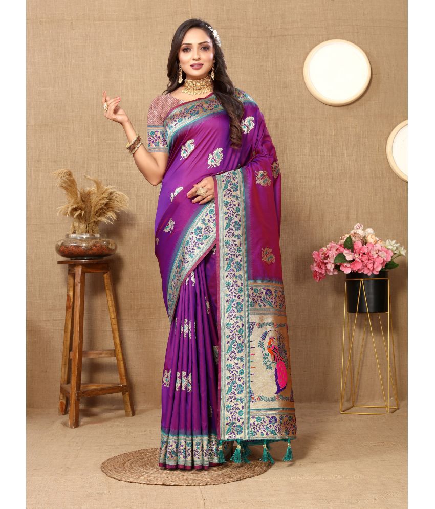     			OFLINE SELCTION Silk Blend Woven Saree With Blouse Piece - Wine ( Pack of 1 )