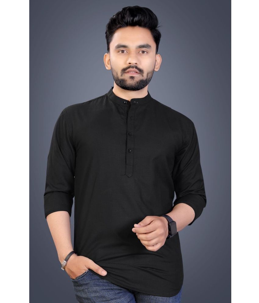     			S.K. CASUAL Black Cotton Blend Men's Regular Kurta ( Pack of 1 )