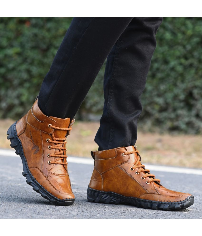     			Rising Wolf Tan Men's Casual Boots