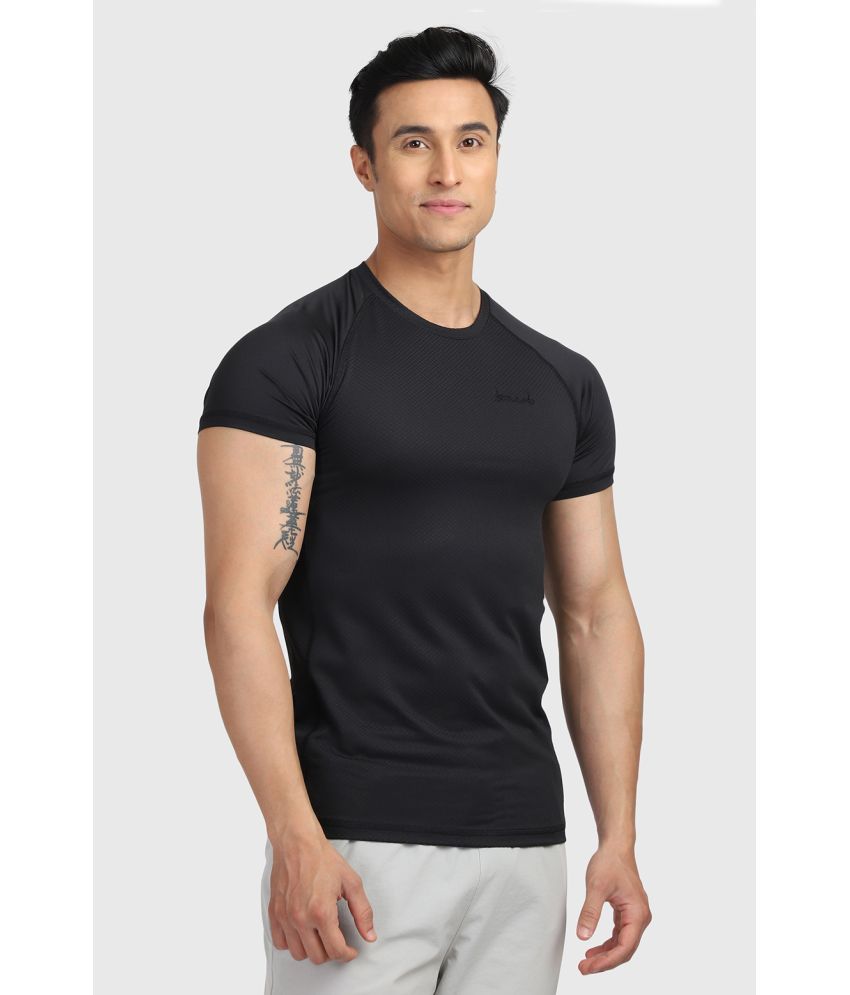     			Fuaark Black Polyester Slim Fit Men's Sports T-Shirt ( Pack of 1 )