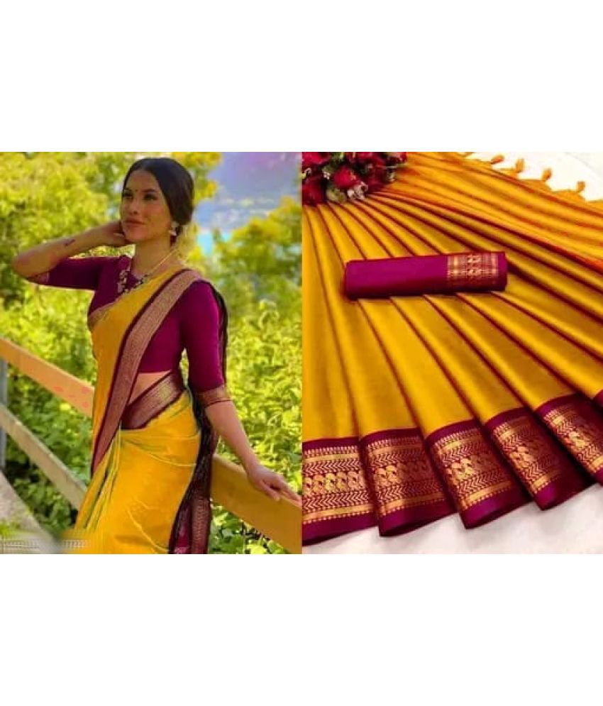     			KanjiQueen Cotton Silk Self Design Saree With Blouse Piece - Gold ( Pack of 1 )