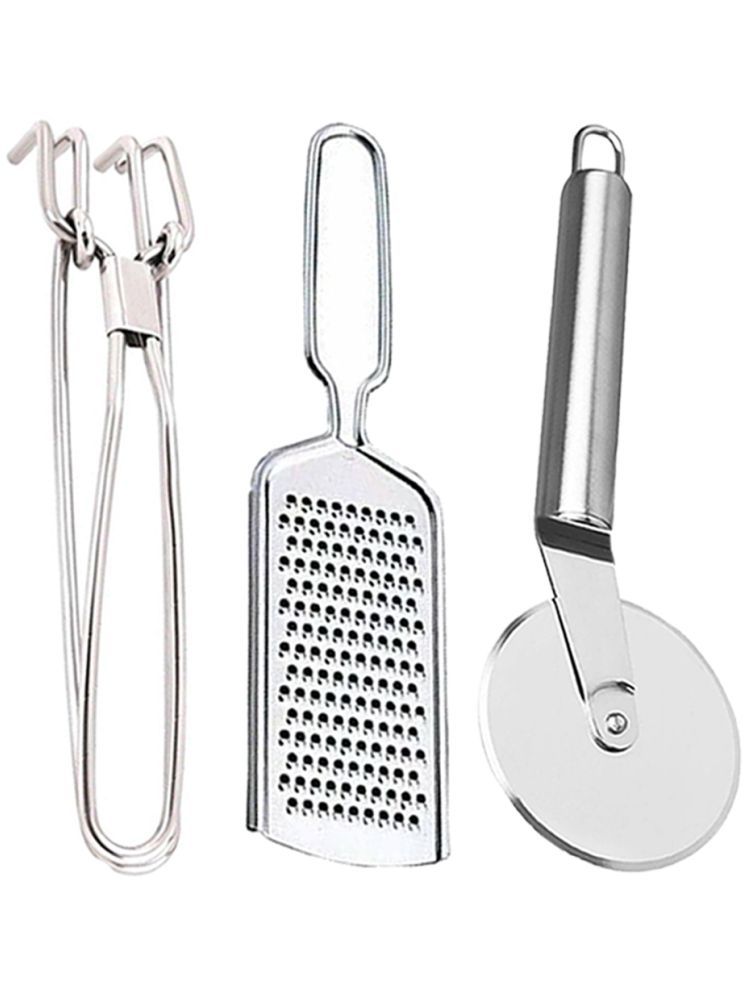     			OC9 Silver Stainless Steel Grater+Pakkad+Pizza Cutter ( Set of 3 )