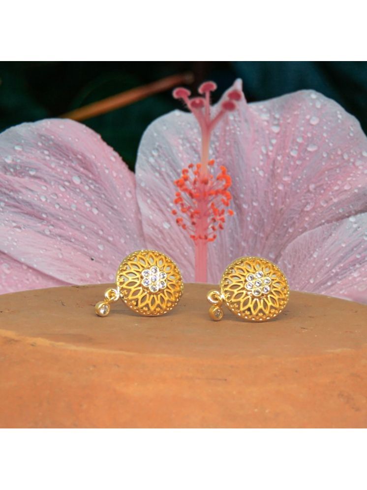     			Drashti Collection Golden Stud Earrings ( Pack of 1 )