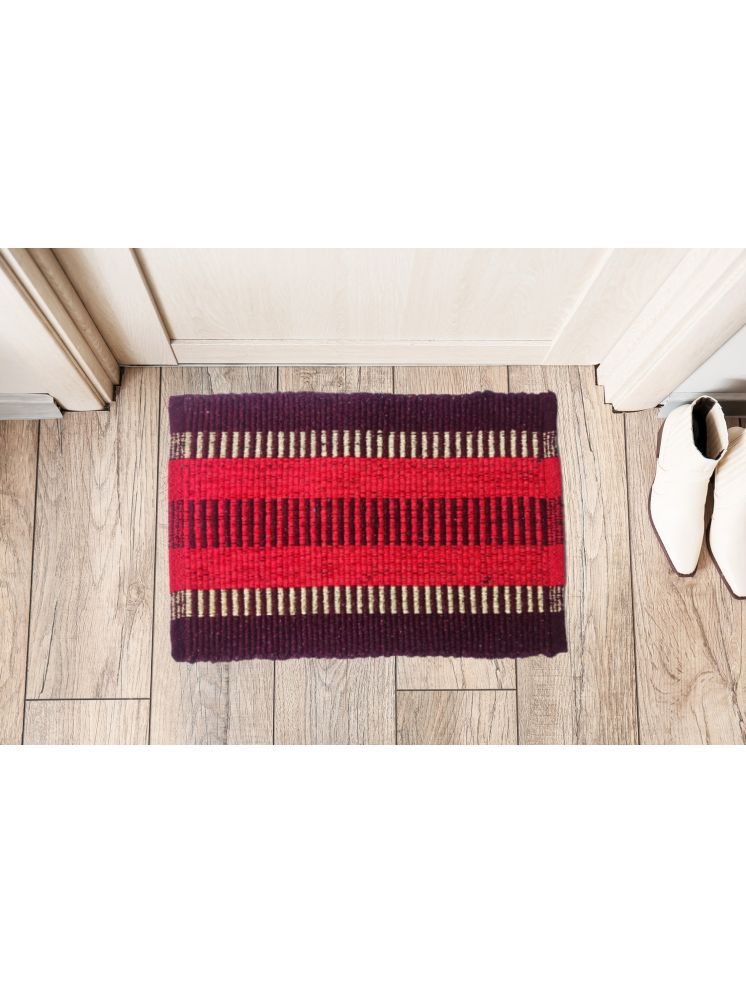     			UrbanArts - Regular Polycotton Door Mat ( 60 X 40 cm ) Single - Red