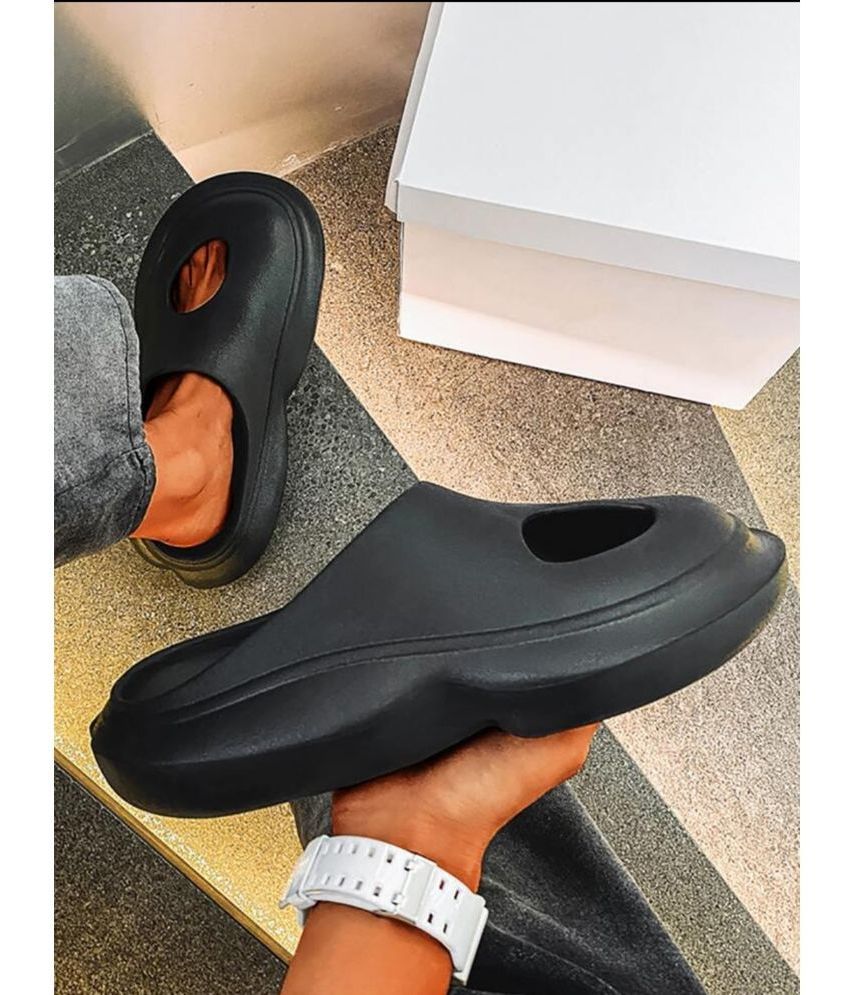     			Deals4you Black Men's Toe covered Flip Flop