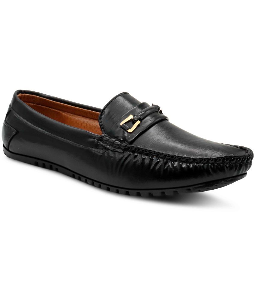     			Akiko Black Men's Slip on