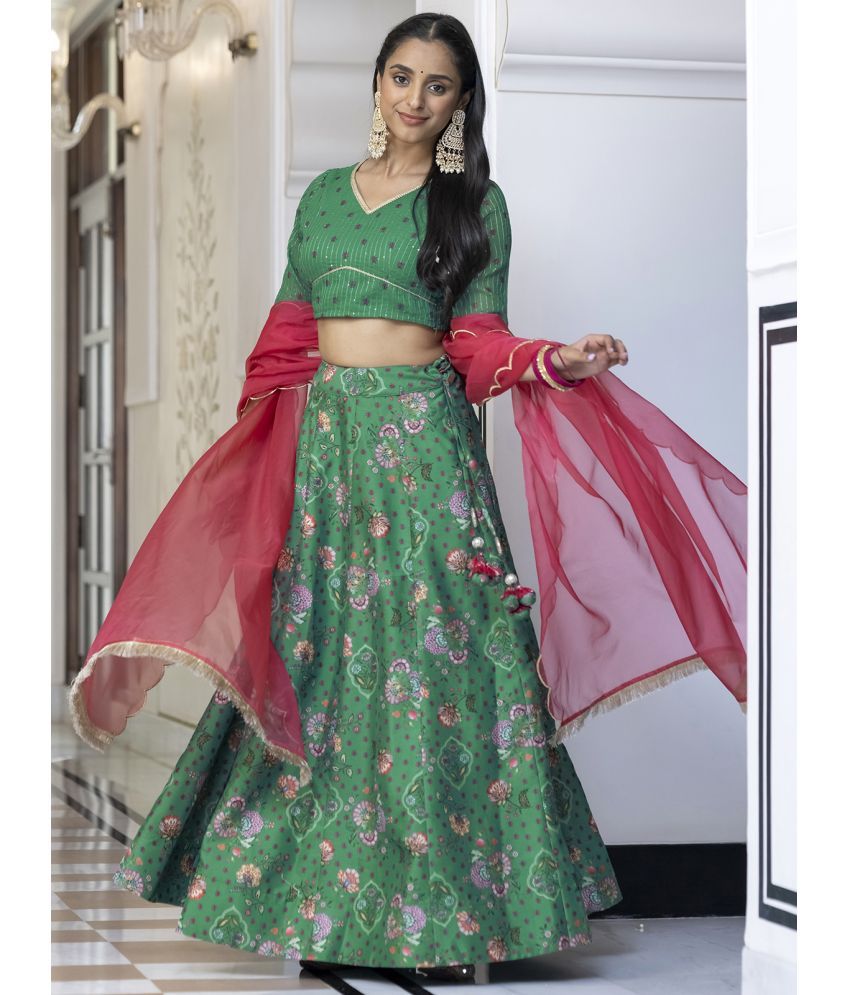     			Janasya Green Silk Blends Circular Stitched Lehenga