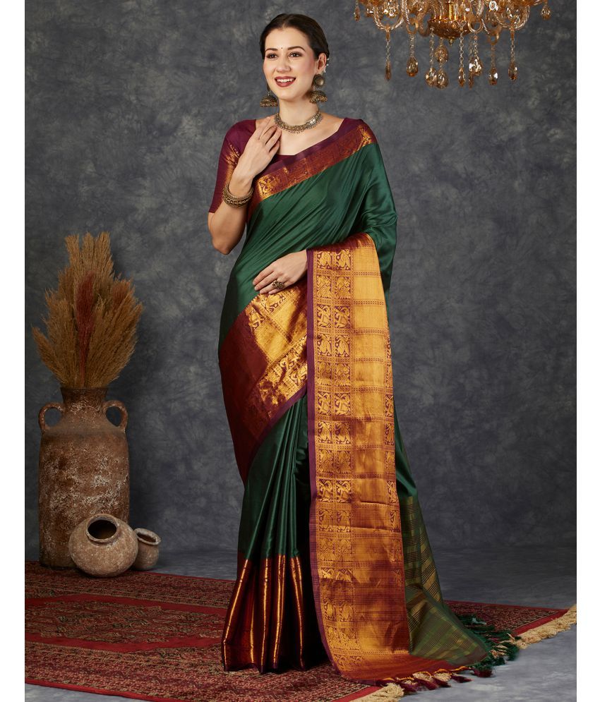     			Satrani Silk Blend Woven Saree With Blouse Piece - Green ( Pack of 1 )