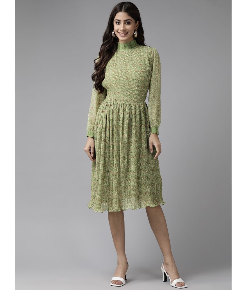     			Aarika Georgette Printed Knee Length Women's Fit & Flare Dress - Green ( Pack of 1 )