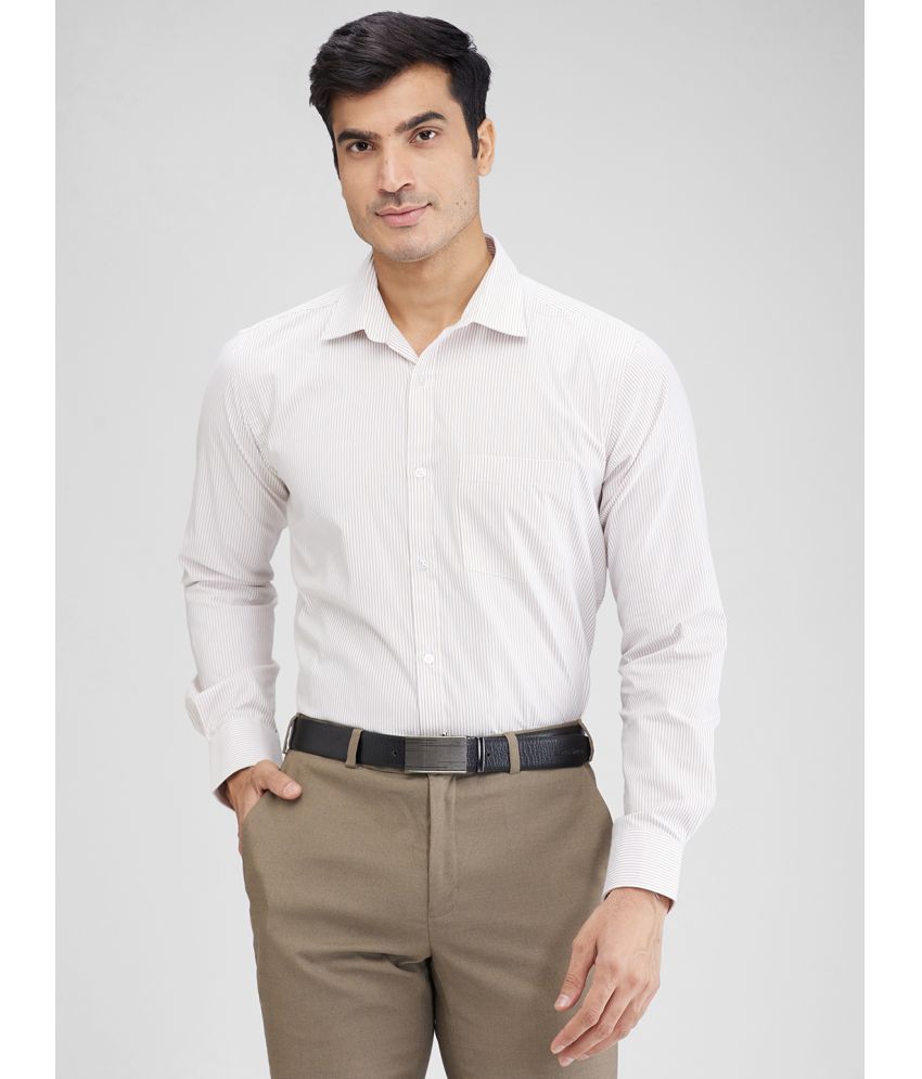     			Park Avenue Cotton Blend Slim Fit Full Sleeves Men's Formal Shirt - Beige ( Pack of 1 )