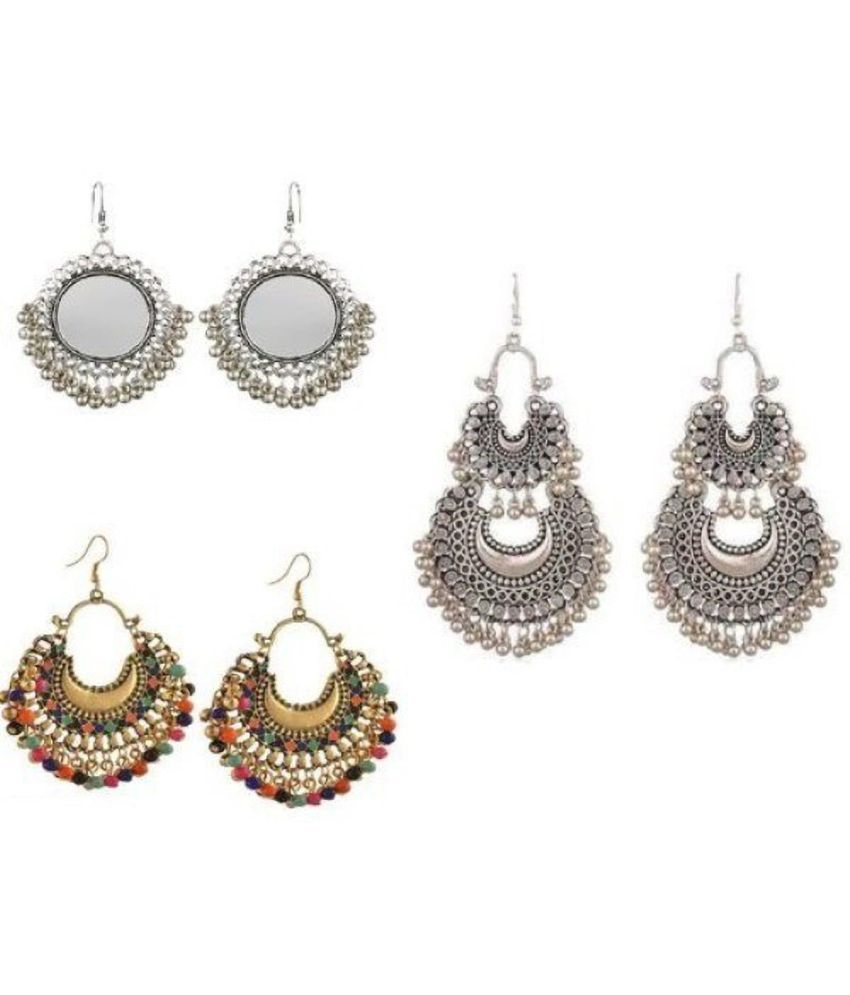     			Samridhi DC Silver Bali Earrings ( Pack of 3 )