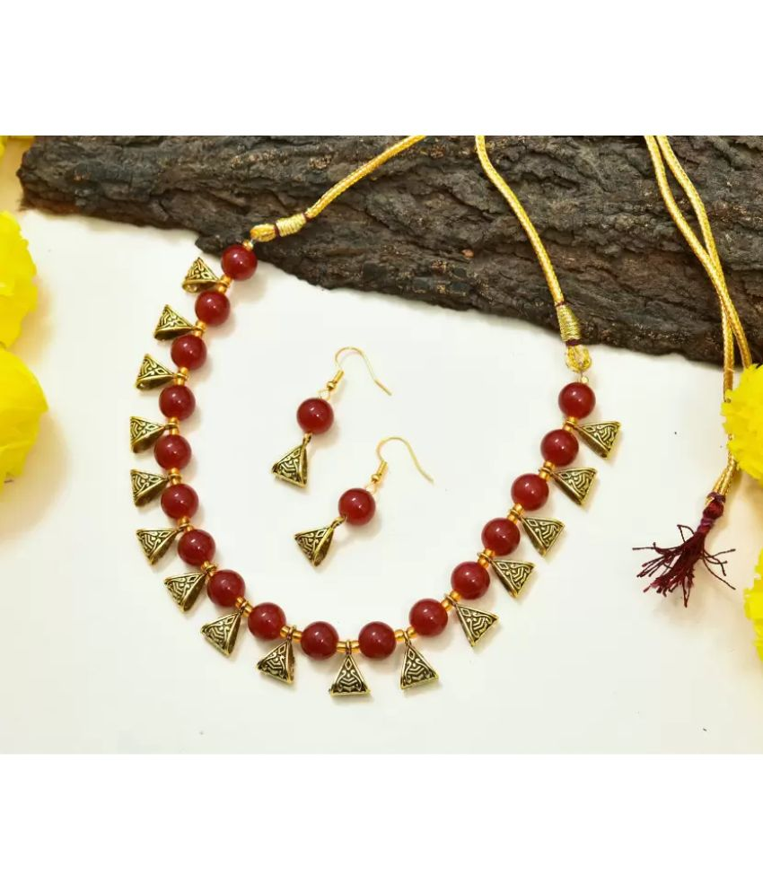     			Sunhari Jewels Maroon Alloy Necklace Set ( Pack of 1 )