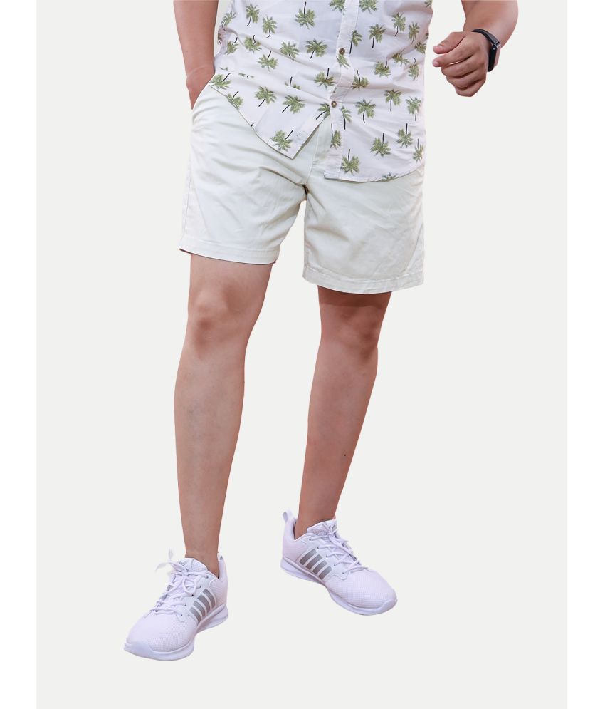     			Radprix White Cotton Men's Shorts ( Pack of 1 )