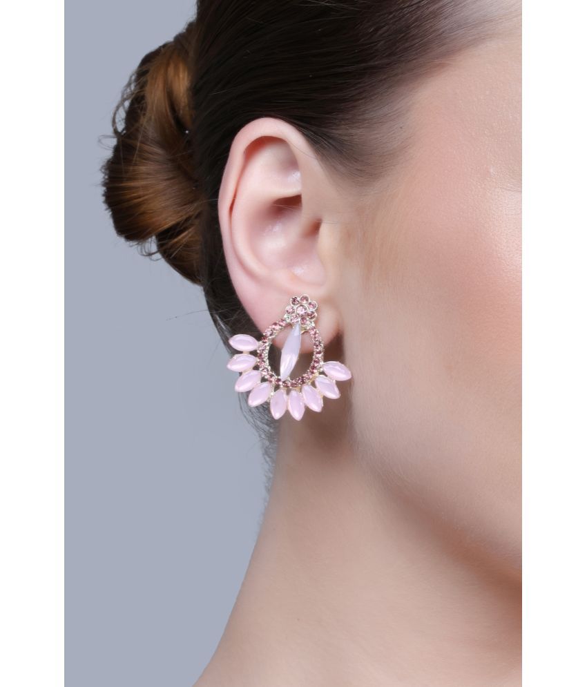     			SUNHARI Pink Stud Earrings ( Pack of 1 )