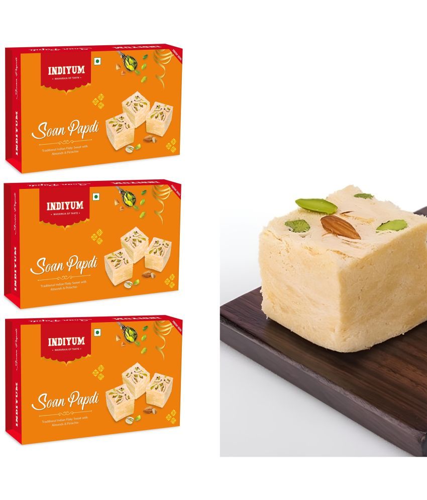     			Indiyum Soan Papdi 1200 gm Pack of 3