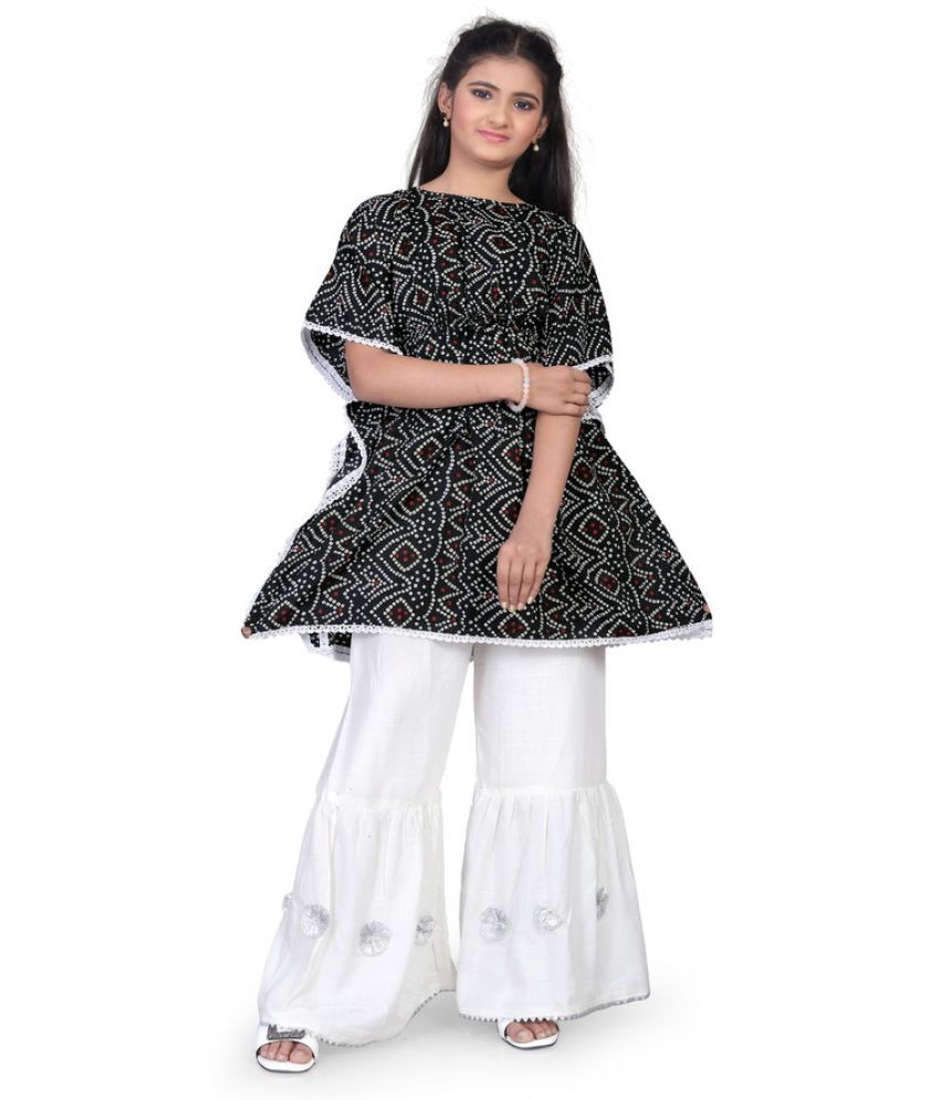     			SELVIFAB Black,Off White Crepe Girls Kurta and Sharara Set ( Pack of 1 )