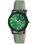 KIARVI GALLERY Green Leather Analog Womens Watch