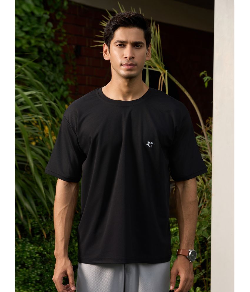     			Fashionfricks Polyester Regular Fit Solid Half Sleeves Men's T-Shirt - Black ( Pack of 1 )