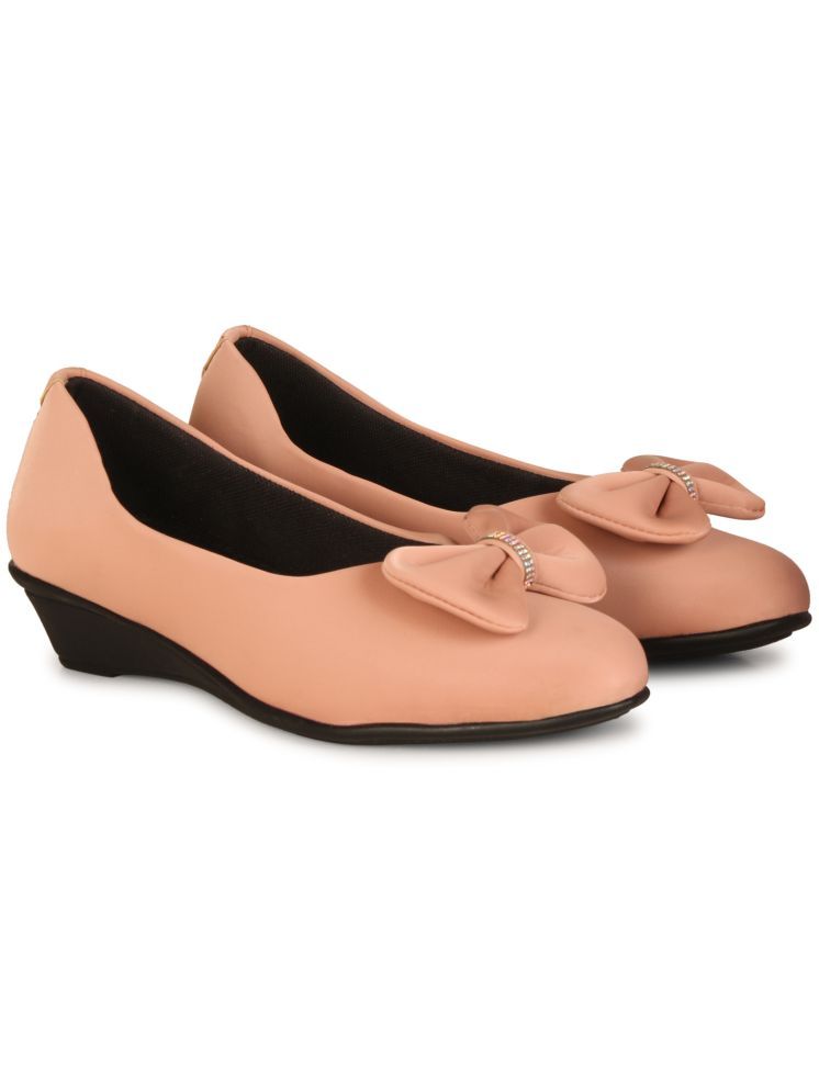     			Saheb Peach Women's Casual Ballerinas