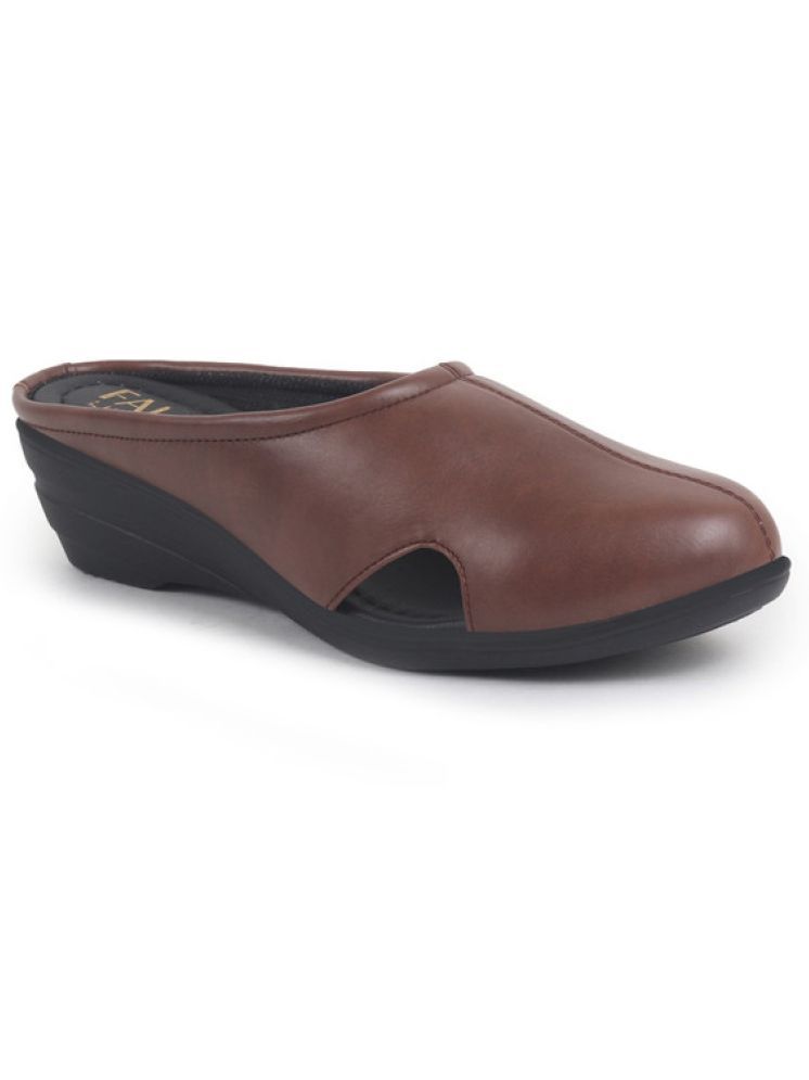     			Fausto Brown Women's Formal Ballerinas