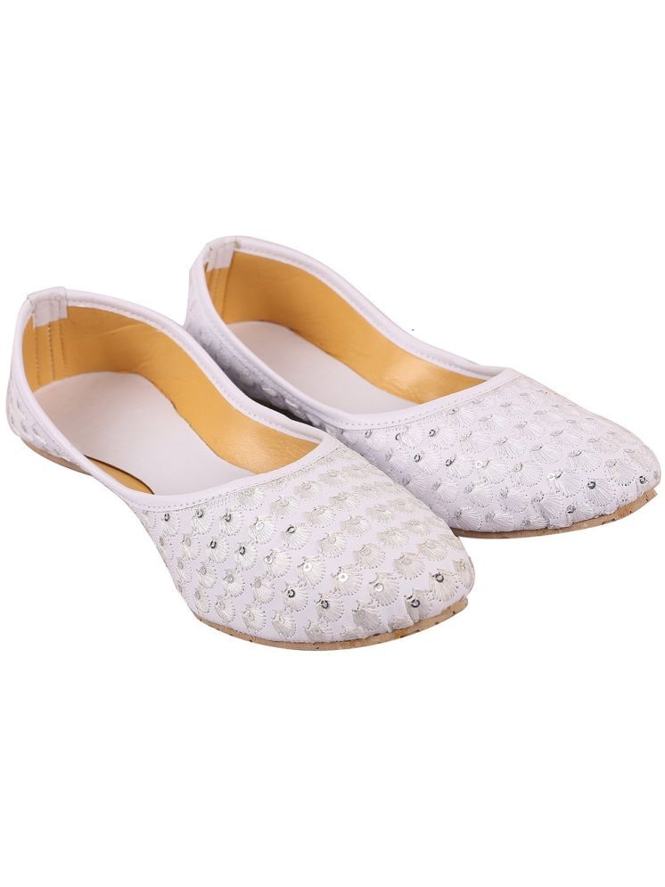     			Anjaneya Creations White Women's Juttis