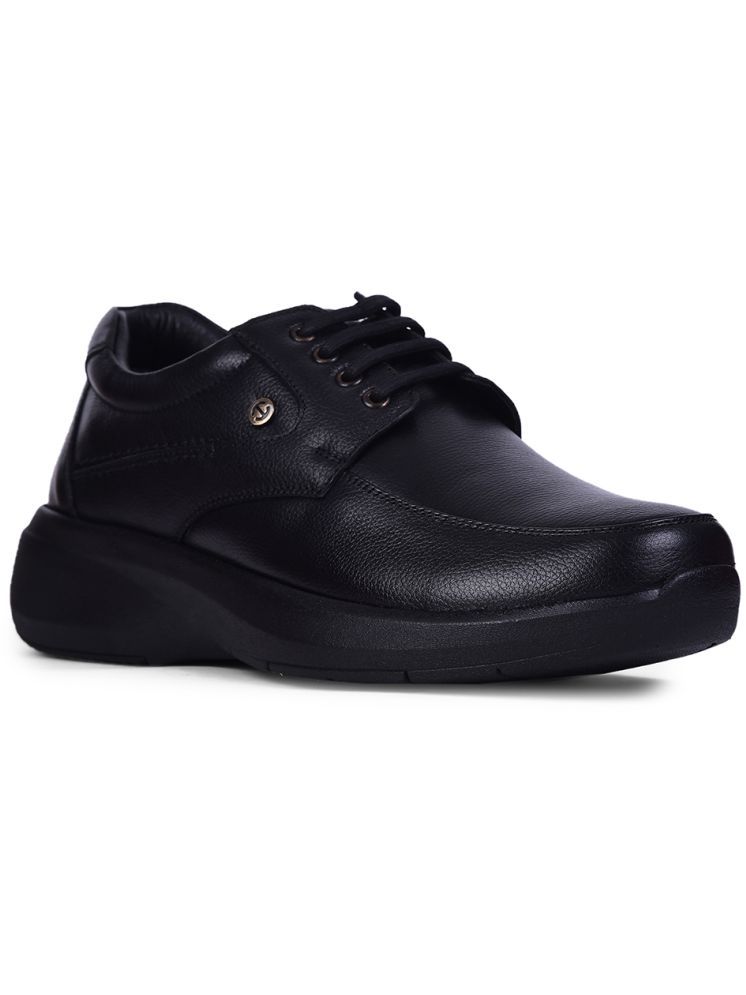     			Liberty Black Men's Derby Formal Shoes