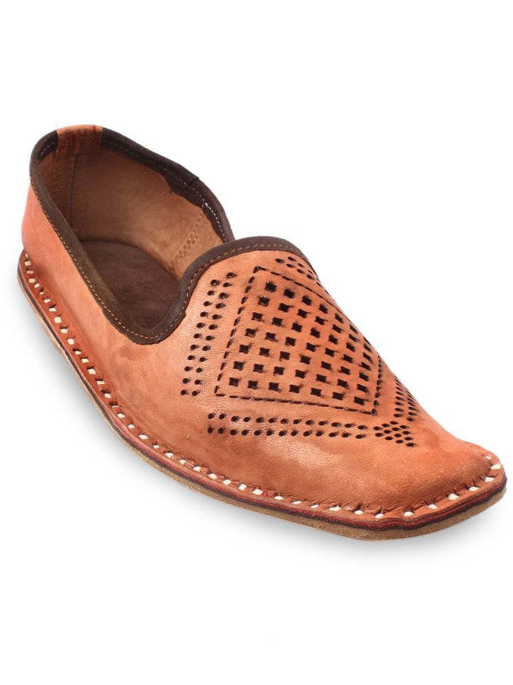     			Anjaneya Creations Rose Gold Men's Jutti