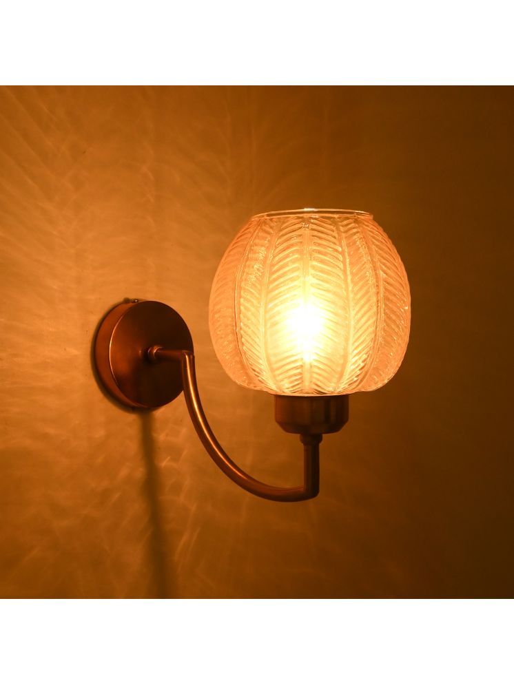     			1st Time Gold Up Light Wall Lamp ( Pack of 1 )