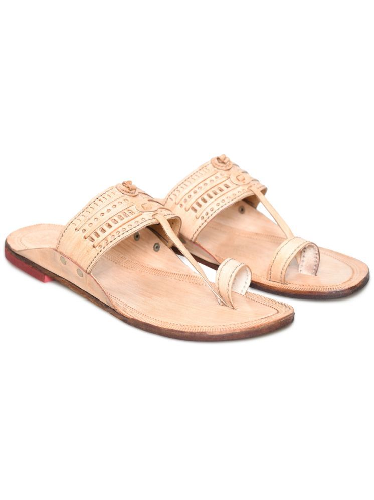     			STEPSOFT Beige Men's Kolhapuris