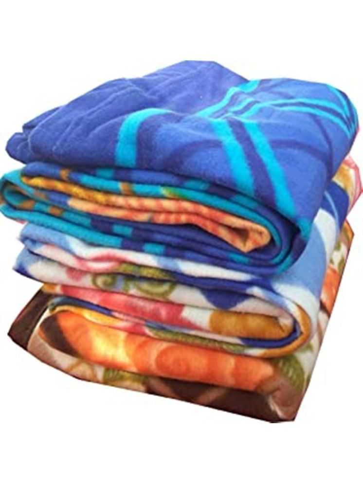     			FuzzyNest Microfiber Abstract Printed Single Bed Blanket ( 210 cm x 150 cm ) - Multicolor ( Pack of 3 )