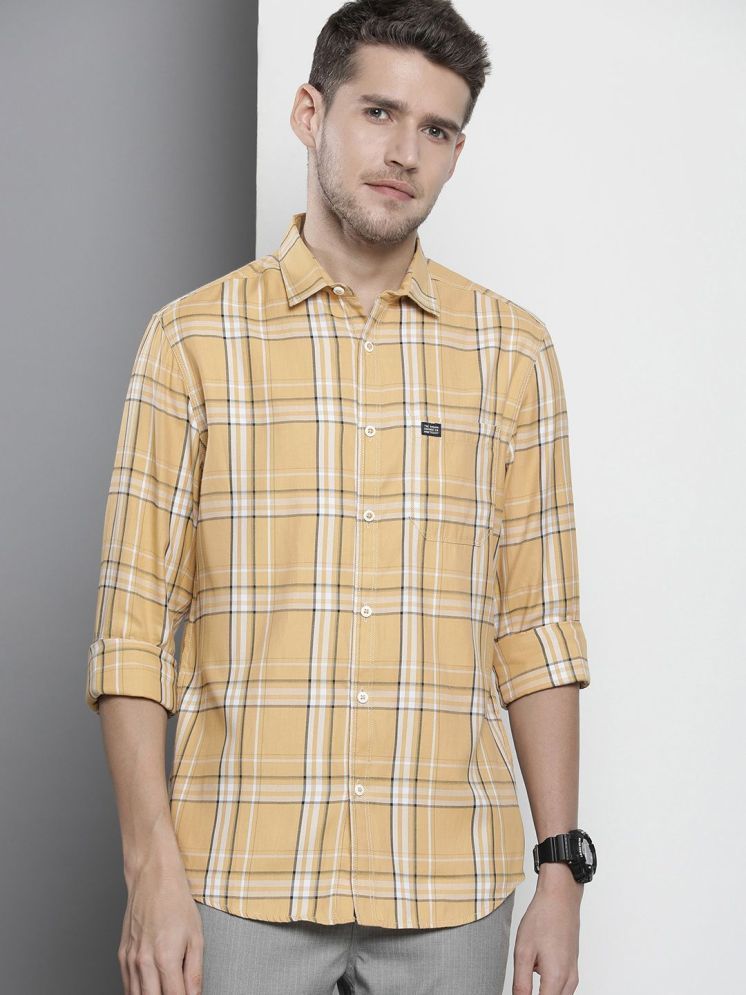     			The Indian Garage Co Men Slim Fit Opaque Checked Casual Shirt