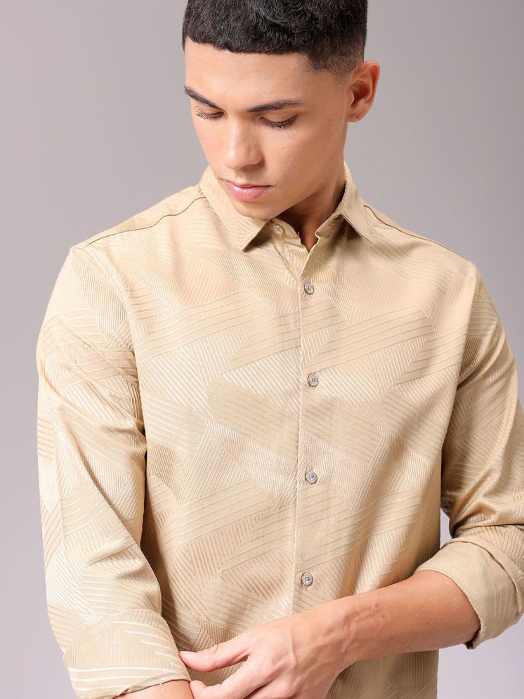     			The Indian Garage Co Men Slim Fit Casual Shirt