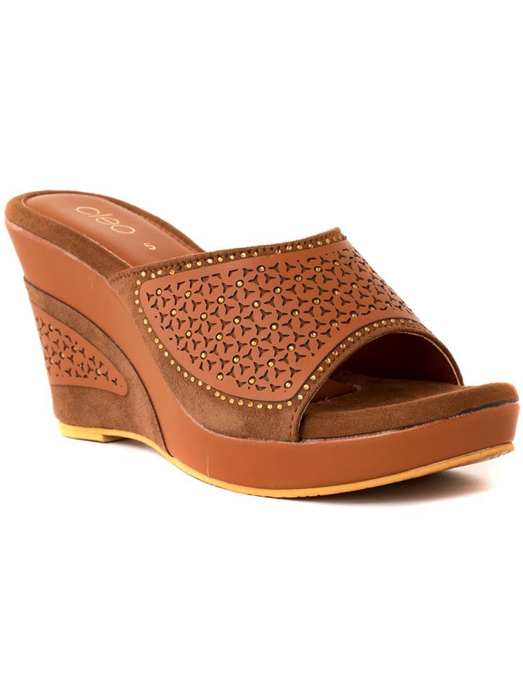     			KHADIM Brown Women's Slip On Heels