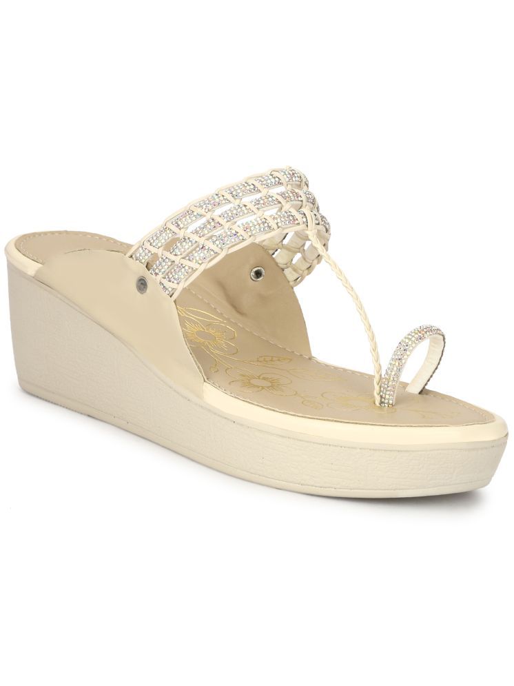     			Rimezs Cream Women's Slip On Heels