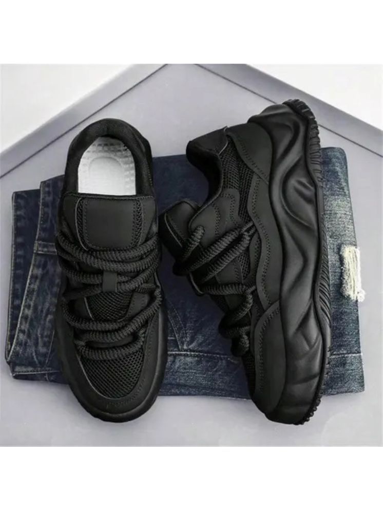     			Akiko Black Men's Sneakers