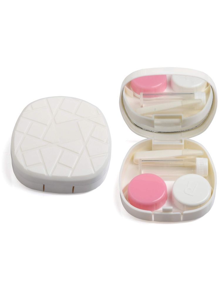     			Vivid White Hard Case Contact Lenses