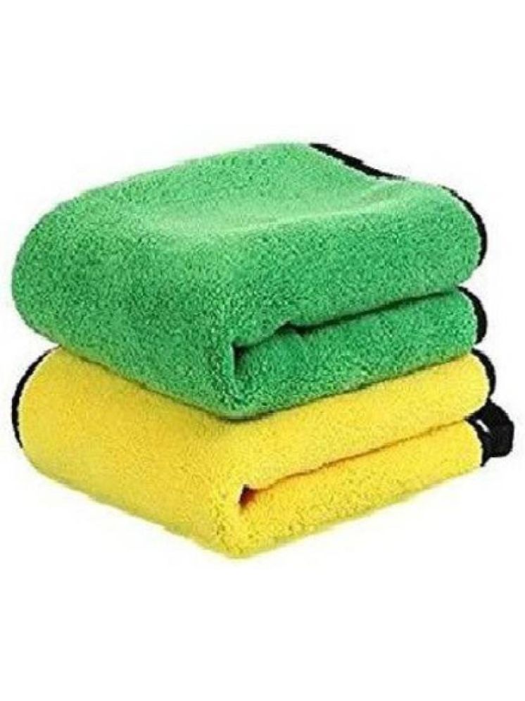     			MYTIG CLEAN Multicolor 600 GSM Microfiber Cloth For Automobile ( Pack of 4 )