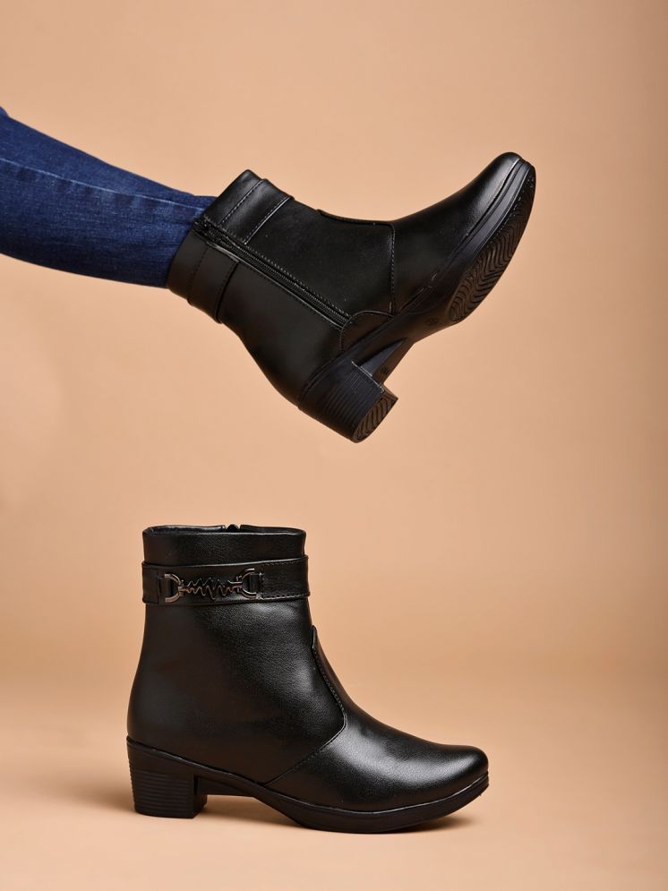     			Shoetopia Black Women's Ankle Length Boots