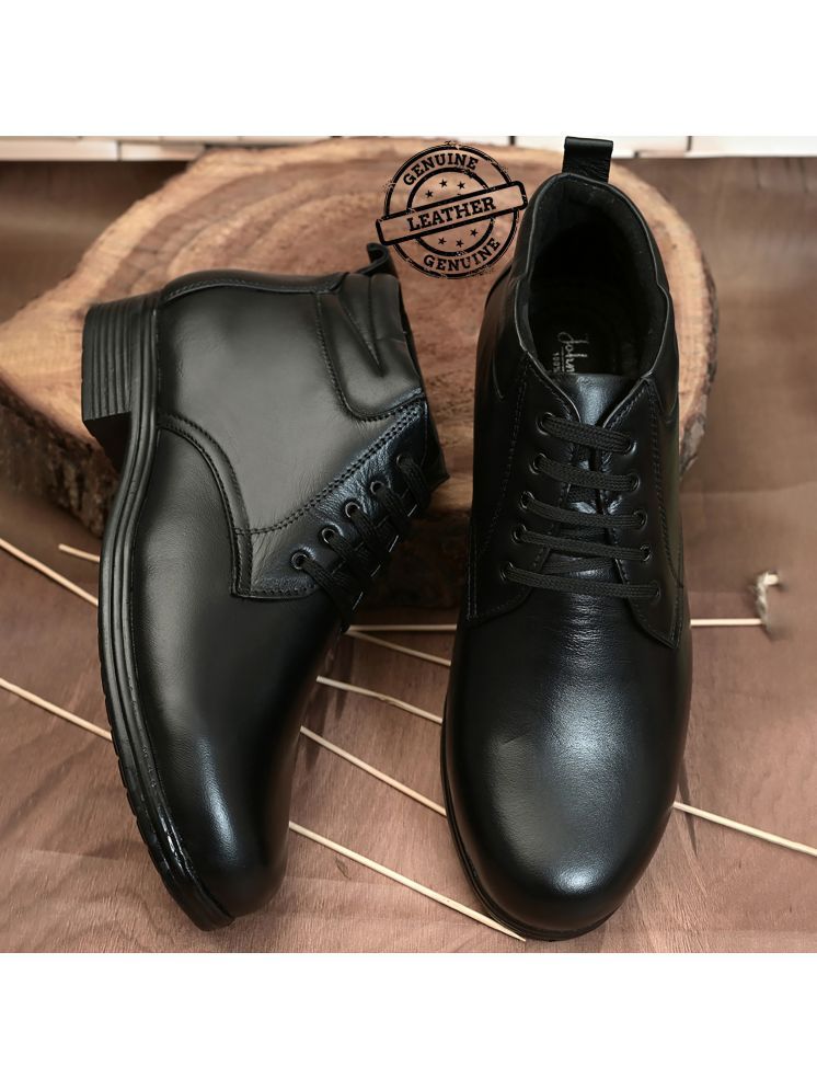     			John Karsun Black Men's Casual Boots