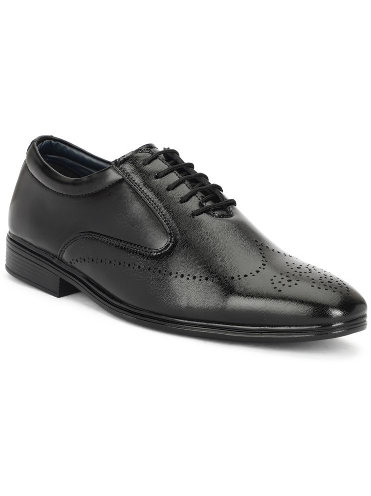     			Rimezs Black Men's Brogue Formal Shoes