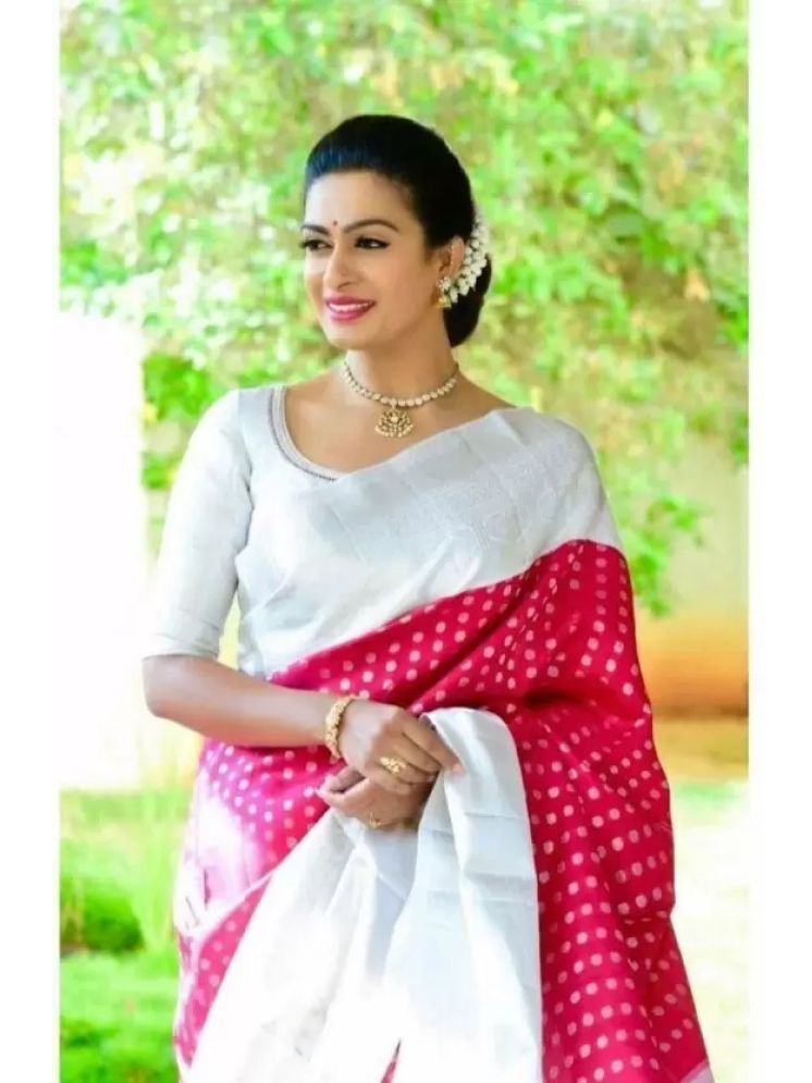     			Saadhvi Art Silk Printed Saree With Blouse Piece - White ( Pack of 1 )