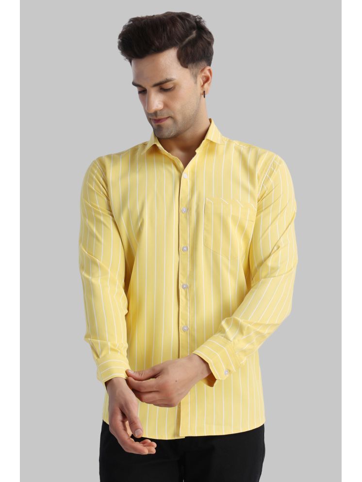     			SUR-T Cotton Blend Regular Fit Striped Full Sleeves Men's Casual Shirt - Yellow ( Pack of 1 )