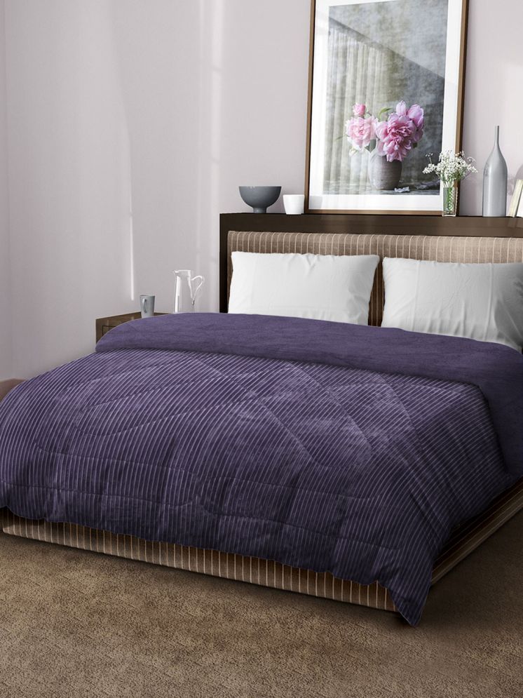     			Klotthe Wool Vertical Striped Double Size Quilt ( 235 x 235 cm ) - Purple ( )